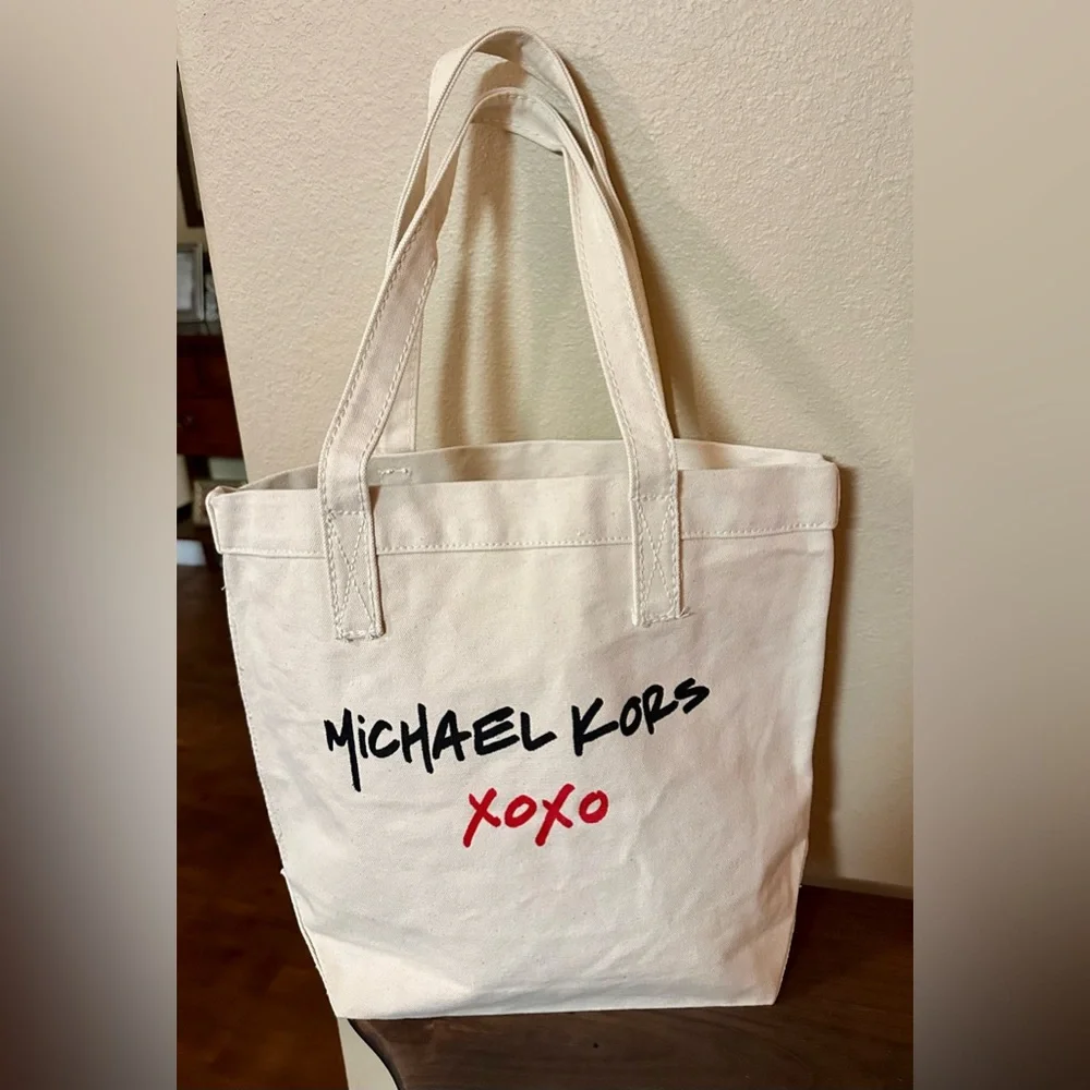 Michael Kors XOXO Canvas Tote Bag – Cream; New Without Tags - Picture 7 of 7